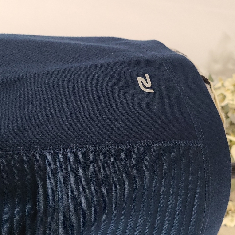Roadrunner Active Ribbed Quarter-Zip Pullover - Picture 10 of 13